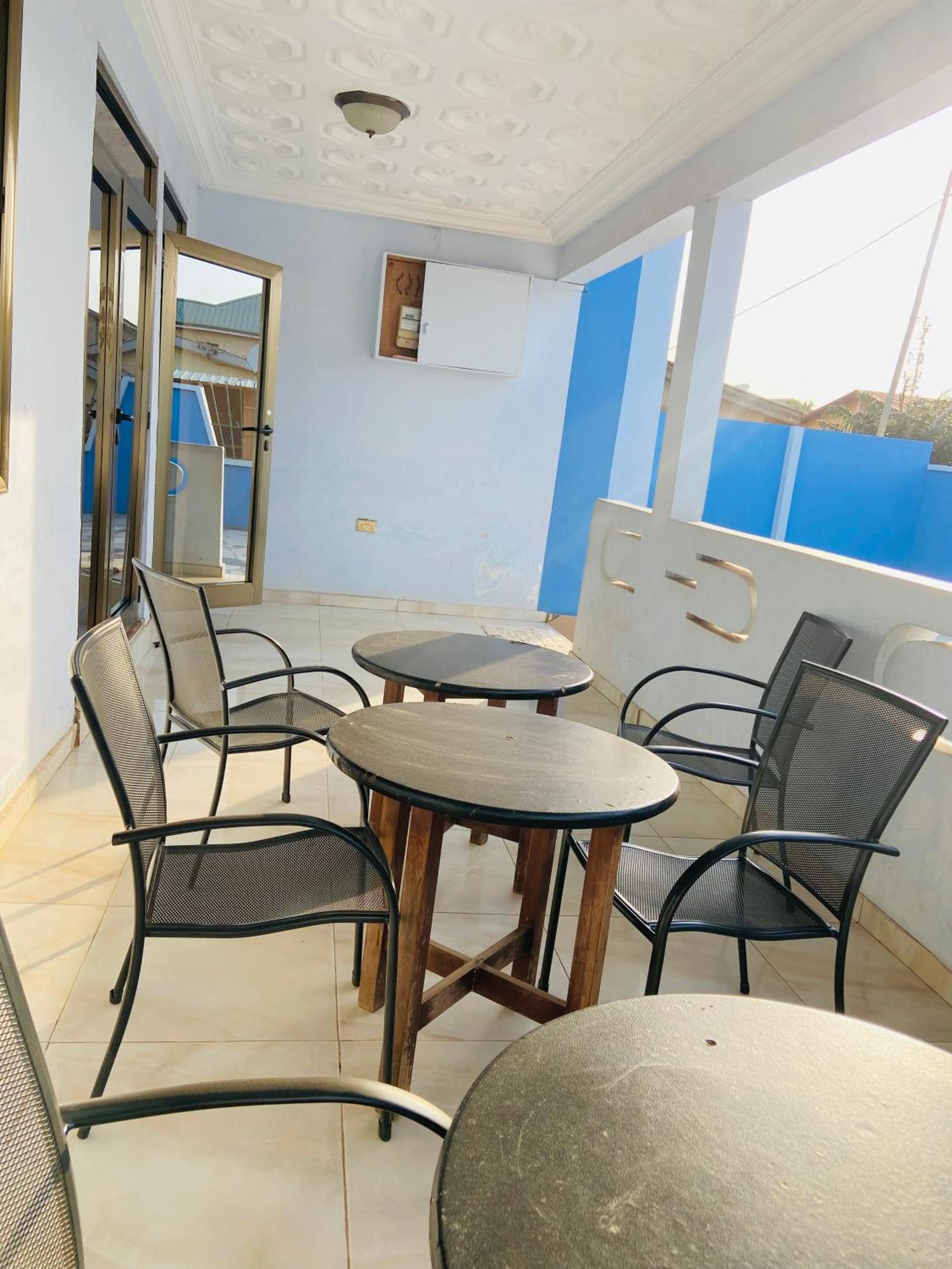 Heaven Gate Hotel Акра Екстериор снимка